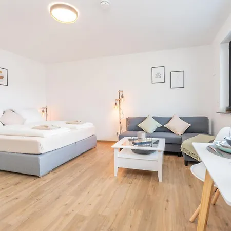 Modernes Apartment Mit Privatem Stellplatz Wenige Minuten Von Der Innenstadt & Mosel Coblenza Exterior foto